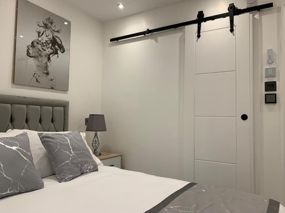 Apartment C, A One Bedroom Flat In South London Carshalton Exterior foto